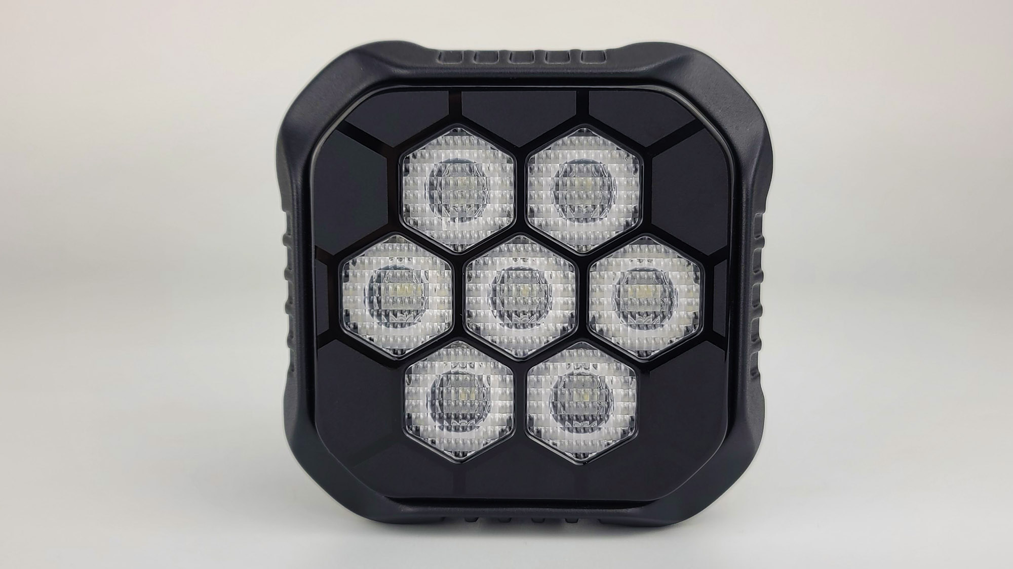 WL SQ HF-15 DLX 3.8" FL 45W